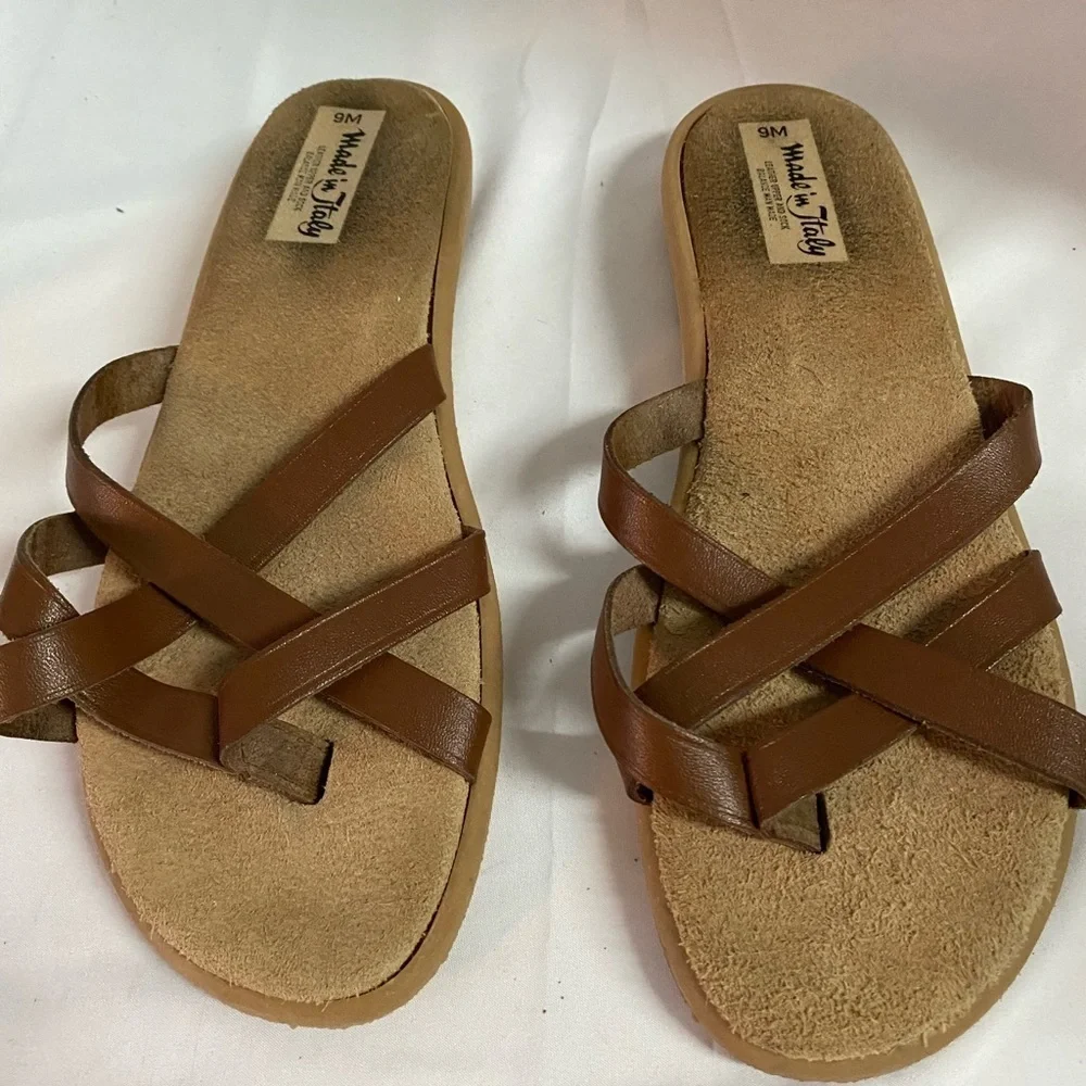 Made in Italy Sandals Size 9 M (FH)